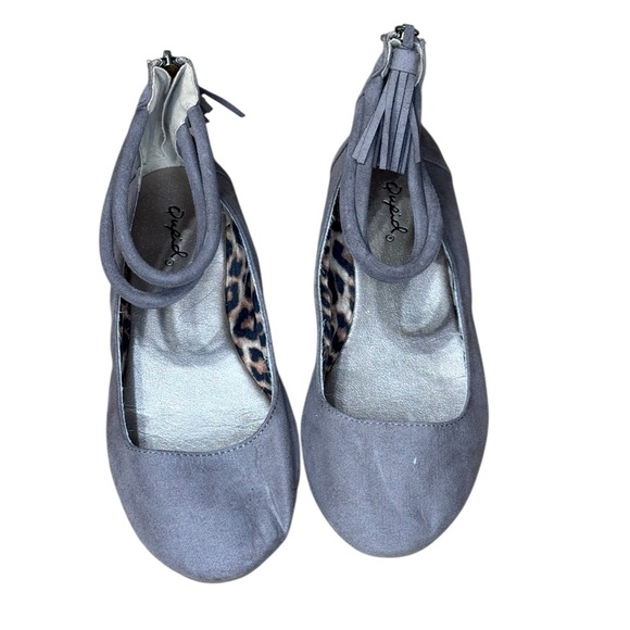 EUC Qupid  zipper ballet flats size 5 1/2 - Picture 1 of 3
